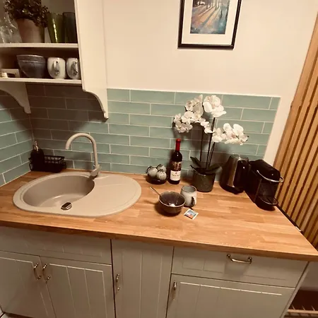 Zabszalma Vendeghaz Apartmán *